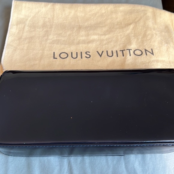 Authentic LV - Picture 4 of 8